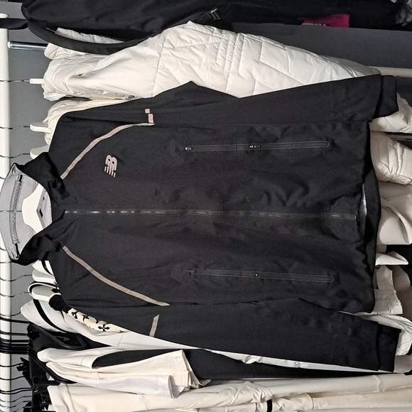New Balance Running Jacket Medium - Picture 1 of 4